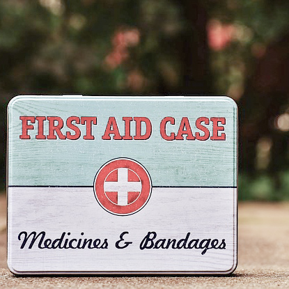 what to include in a pet first aid kit